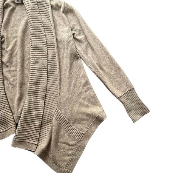 Club Monaco Italian Cashmere Open Front Cardigan in Oatmeal Size Medium - Picture 9 of 13
